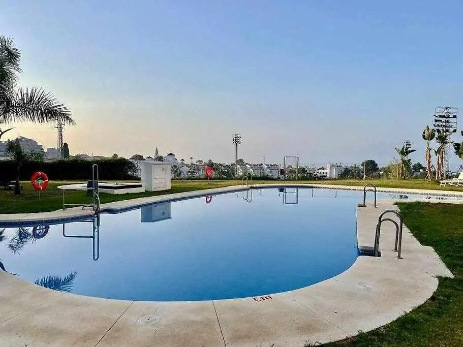 Atico Con Vistas Al Mar Y En Nerja Apartment