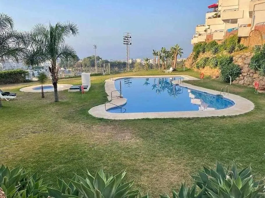Atico Con Vistas Al Mar Y En Nerja Apartment