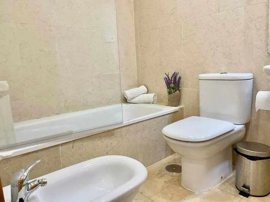 Atico Con Vistas Al Mar Y En Nerja Apartment